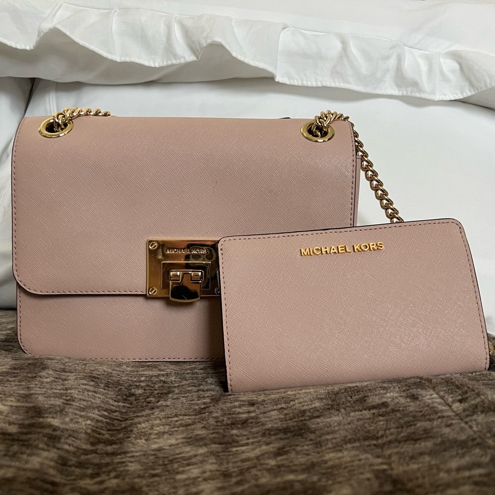 Michael Kors Bag/Wallet Set Leather- Ballet NWT